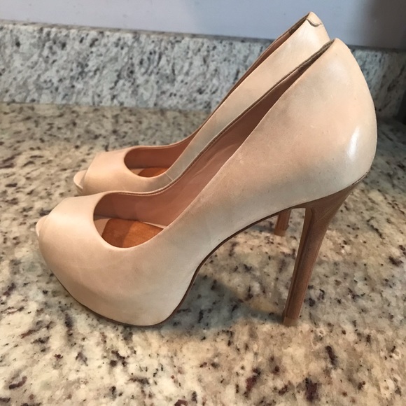 Aldo Shoes - Aldo Nude Pumps